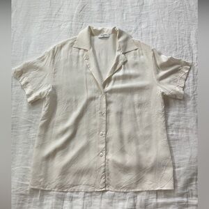 Babaton Ivory 100% Silk Short Sleeve Button Up Blouse